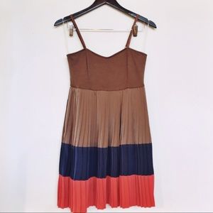 Lulus pleated mini